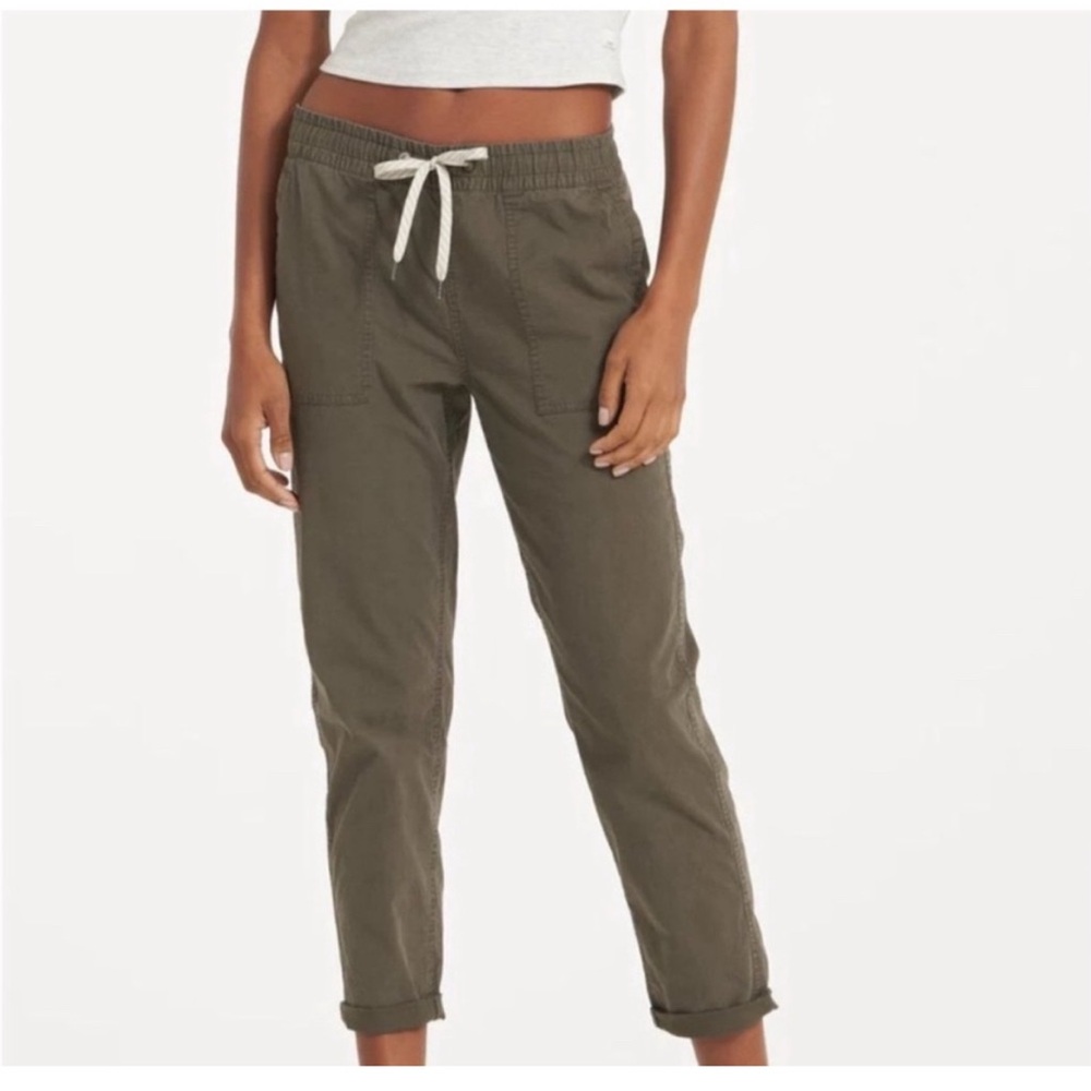 Vuori vintage Women’s Ripstop Pants dark oregano green Size xl
